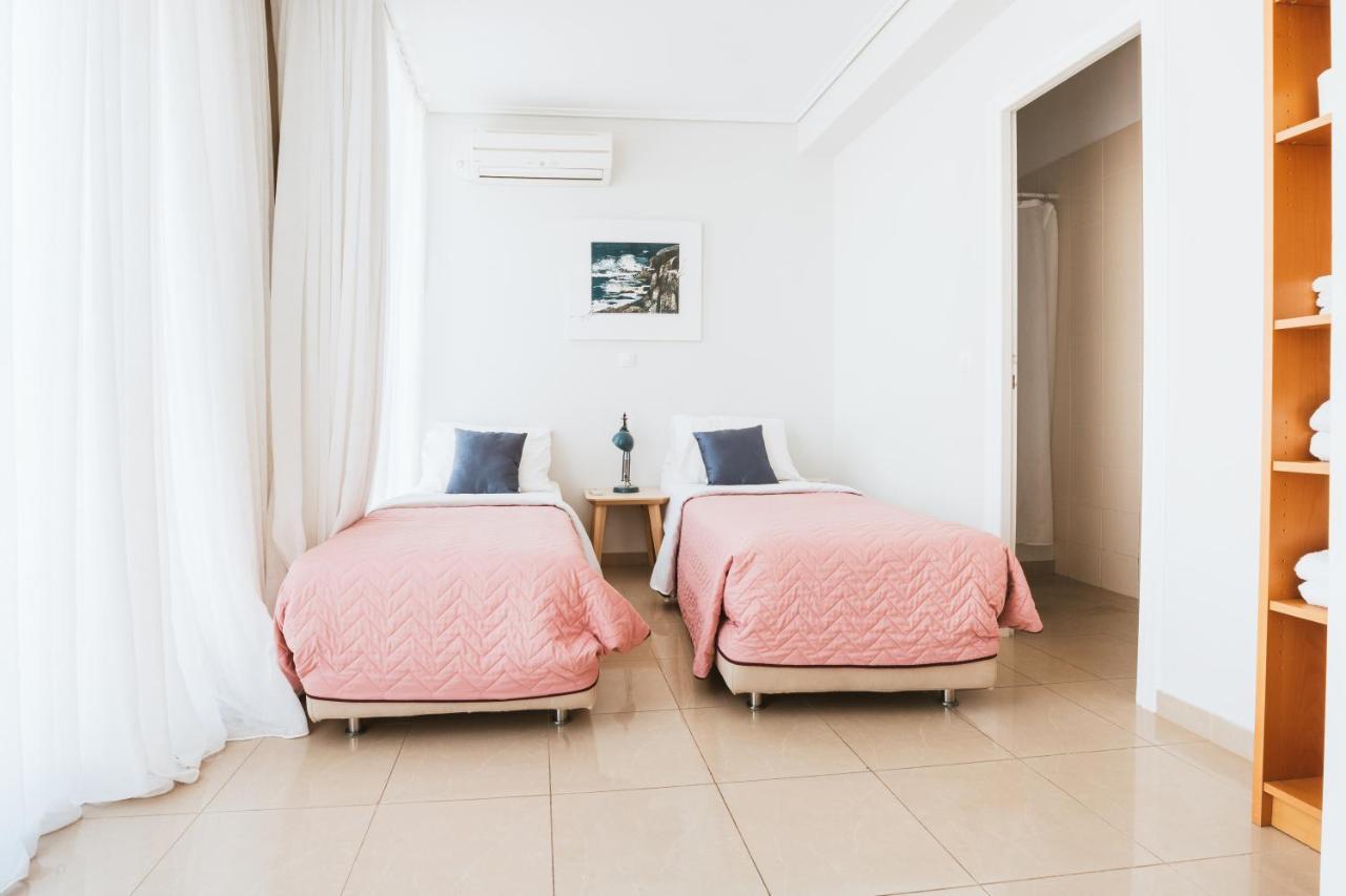 Athens Studios Luaran gambar