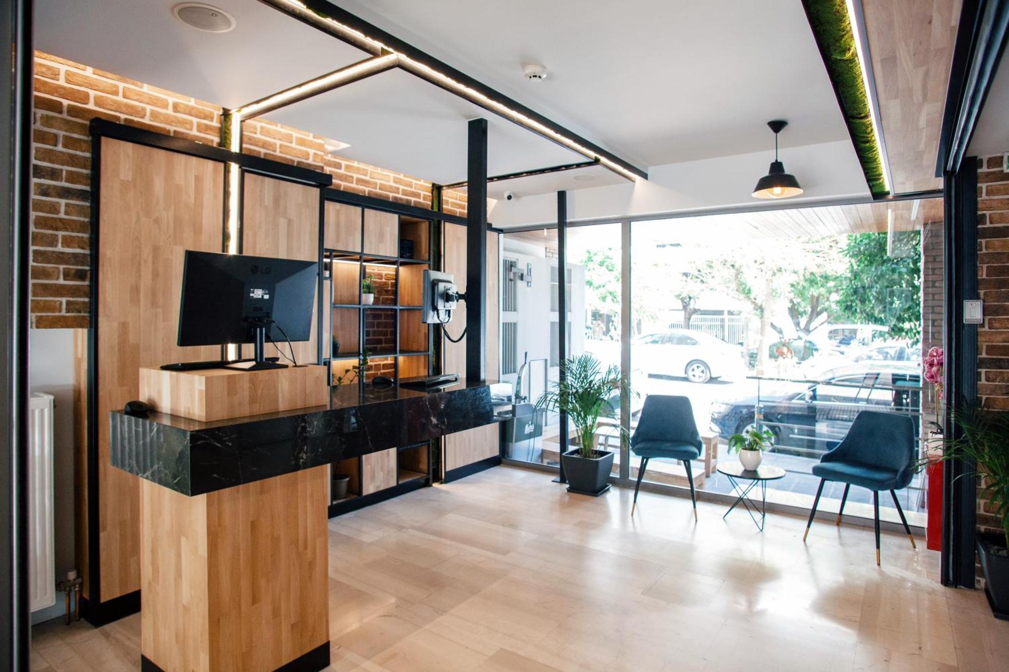 Athens Studios Luaran gambar